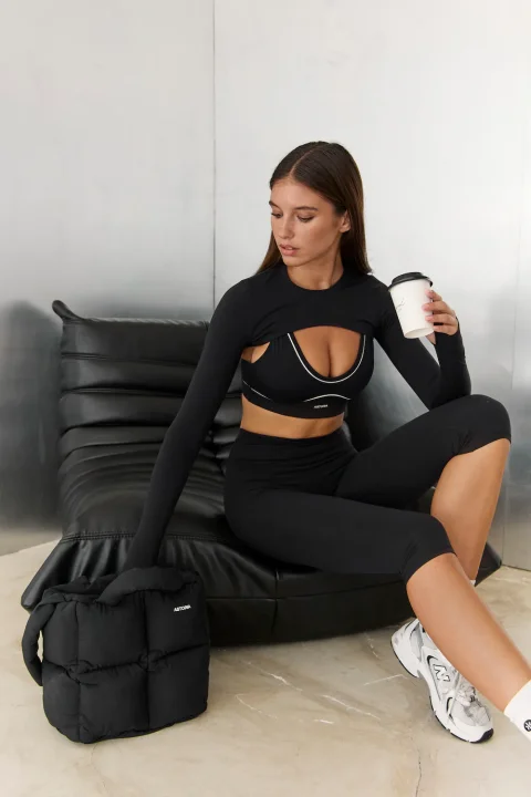 Buy Authentic Astoria Airvive Shrug Black Fitness Sleeve Online