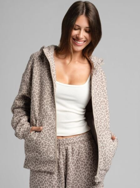 Buy Basic Crop Zip Hoodie Online | Essential Women's Cropped Full Zip Hoodie | XSOOT