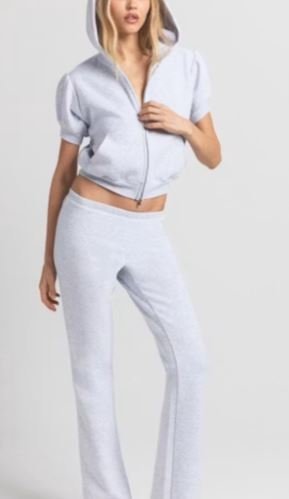 Buy Bubble Sleeve Cropped Zip Up Hoodie Online | Women's Oversized Cropped Hoodie with Puff Sleeves & Full Zip